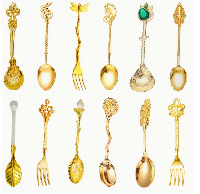 Set lepeltjes en vorkjes (goudkleur)